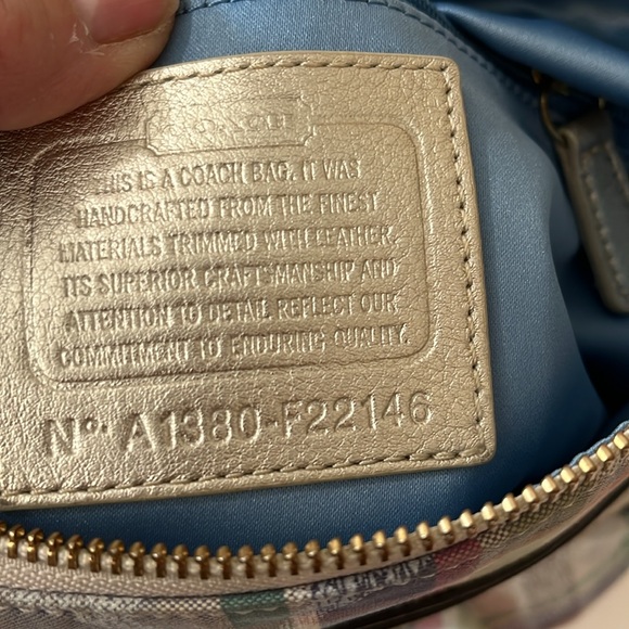 COACH POPPY DAISY MADRAS PASTEL TARTAN PLAID CROSSBODY BAG F22146 - Picture 8 of 9